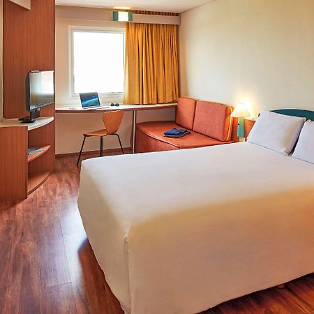 Hotel Ibis Monterrey Aeropuerto à Apodaca Extérieur photo