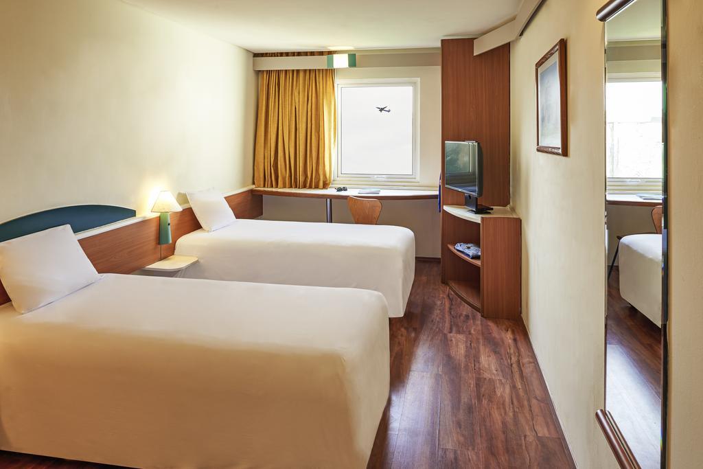 Hotel Ibis Monterrey Aeropuerto à Apodaca Extérieur photo
